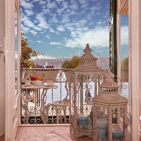 Romantic Benaco Salo Exterior photo