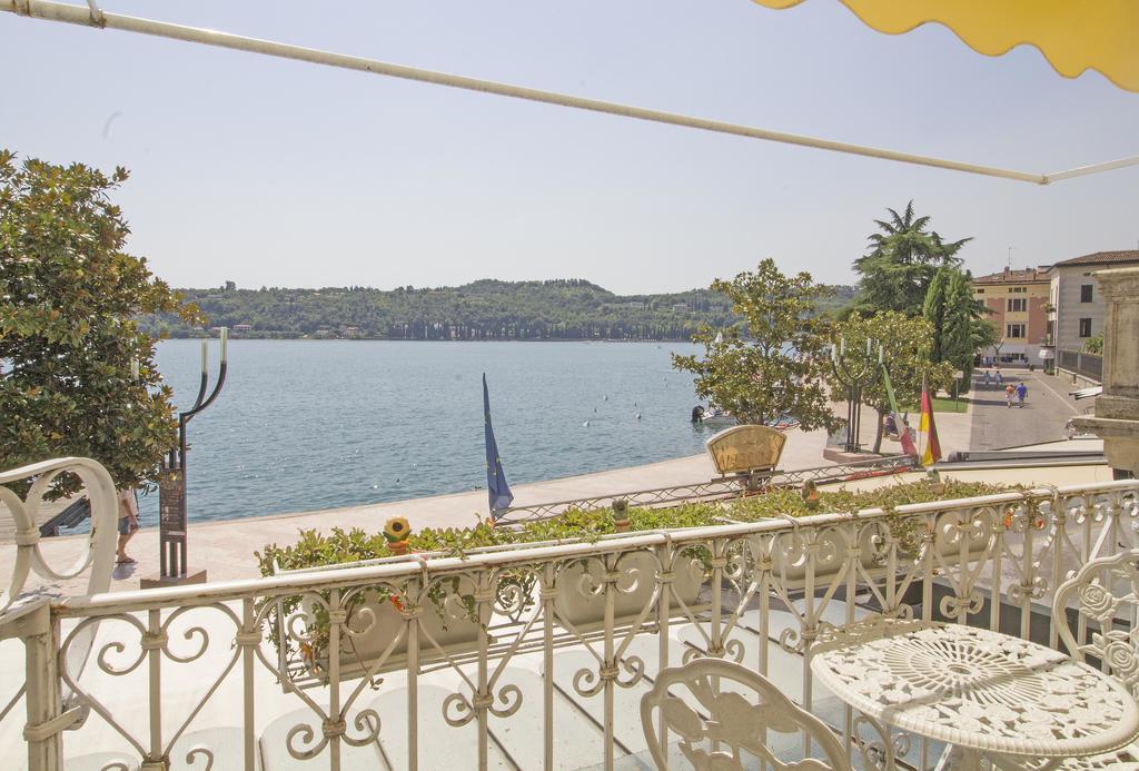 Romantic Benaco Apartment *