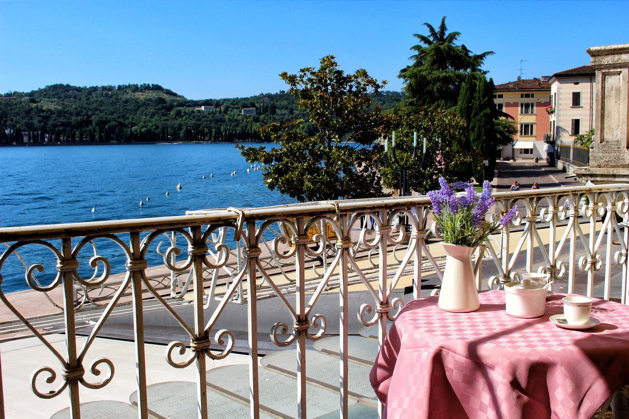 Romantic Benaco Apartment *